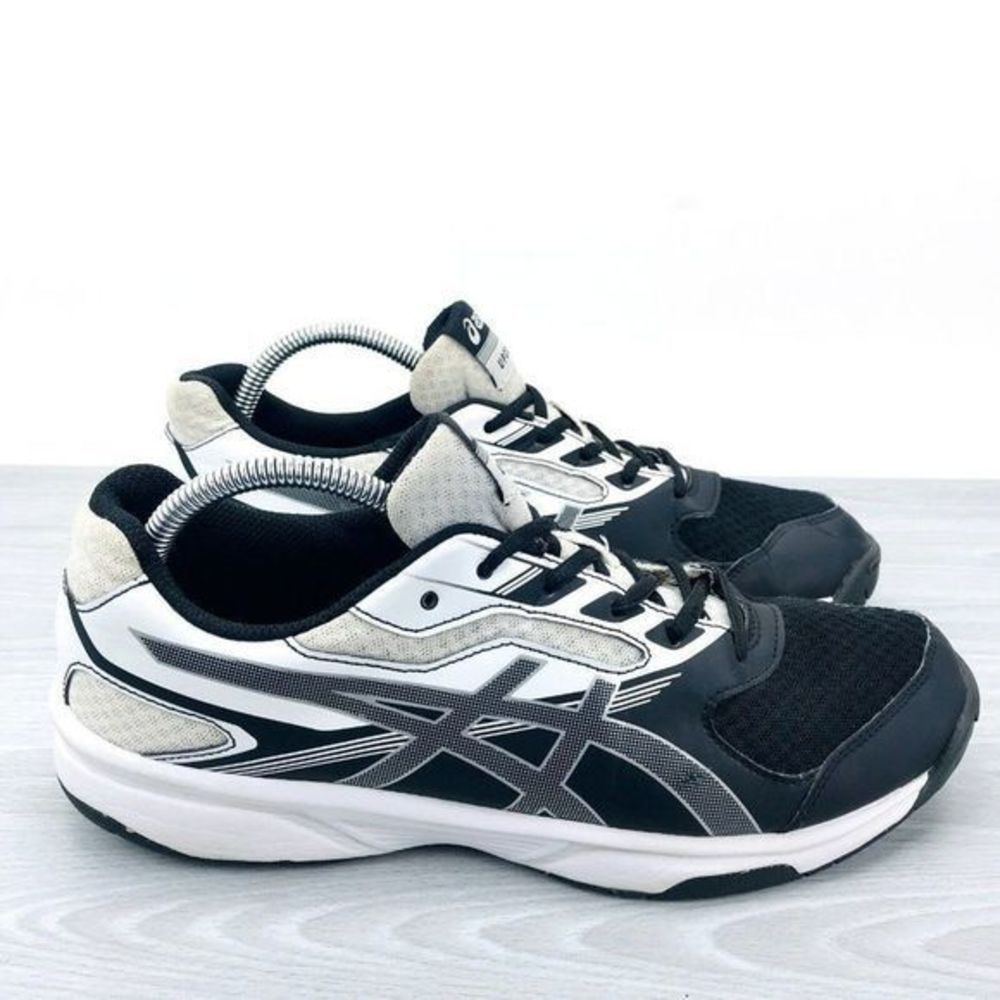 Asics Upcourt 2 Womens Size 10‎ Shoes Athletic Black White Low Top Running Shoes